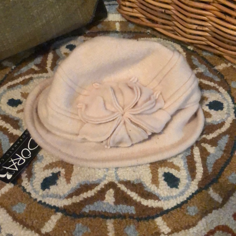 ADORA WINTER HAT